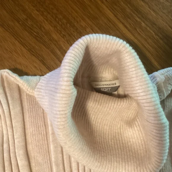 Sweater - Picture 2 of 2